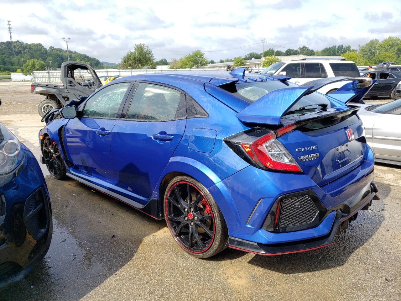 Изображение 2 2018 HONDA CIVIC TYPE-R TOURING 2018 с VIN SHHFK8G78JU202057