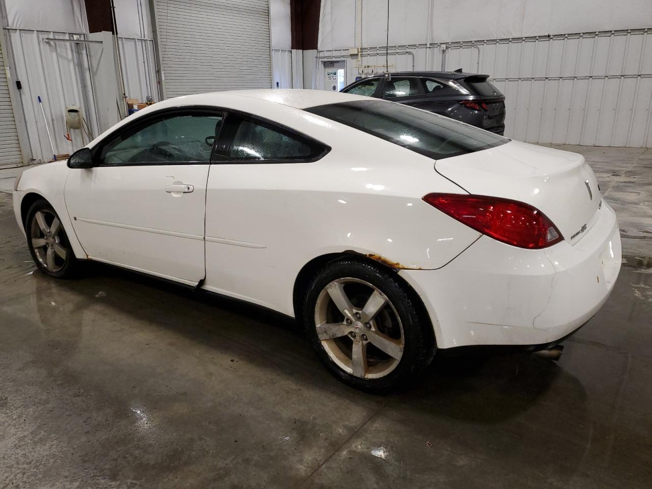 Изображение 2 2006 PONTIAC G6 GTP 2006 с VIN 1G2ZM171364235658