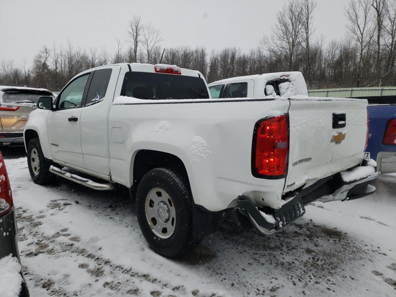 Image 2 of 2015 CHEVROLET COLORADO  2015 with VIN 1GCHSAEA1F1231626