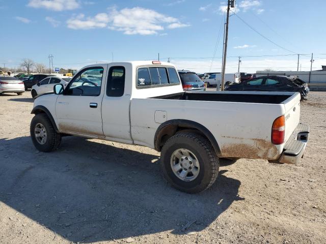 Изображение 2 2000 TOYOTA TACOMA XTRACAB 2000 с VIN 5TEWN72N2YZ689256