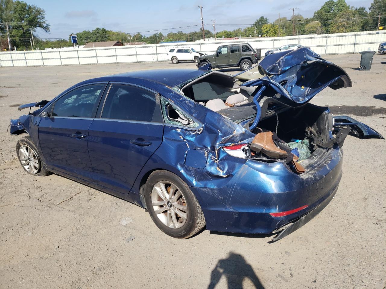 Obraz 2 z 2015 HYUNDAI SONATA SE 2015 z VIN 5NPE24AFXFH069915