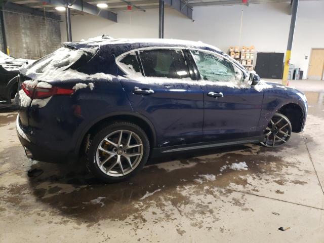 Image 3 of 2018 ALFA ROMEO STELVIO TI LUXURY 2018 with VIN ZASFAKRN5J7C20090
