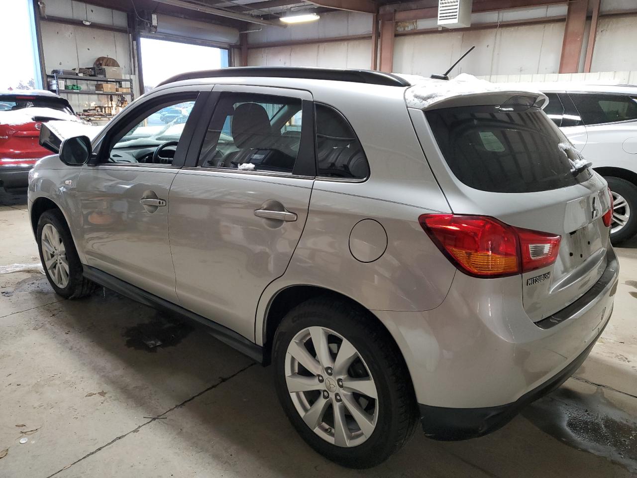 Изображение 2 2013 MITSUBISHI OUTLANDER SPORT SE 2013 с VIN 4A4AP4AU5DE019279
