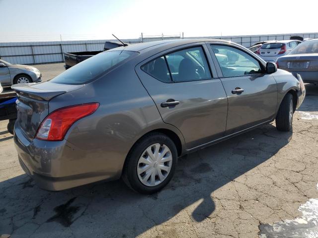 Obraz 3 z 2015 NISSAN VERSA S 2015 z VIN 3N1CN7AP1FL850687