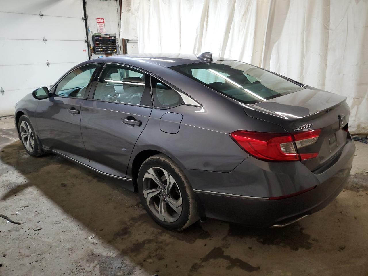 Obraz 2 z 2018 HONDA ACCORD EX 2018 z VIN 1HGCV1F49JA240983