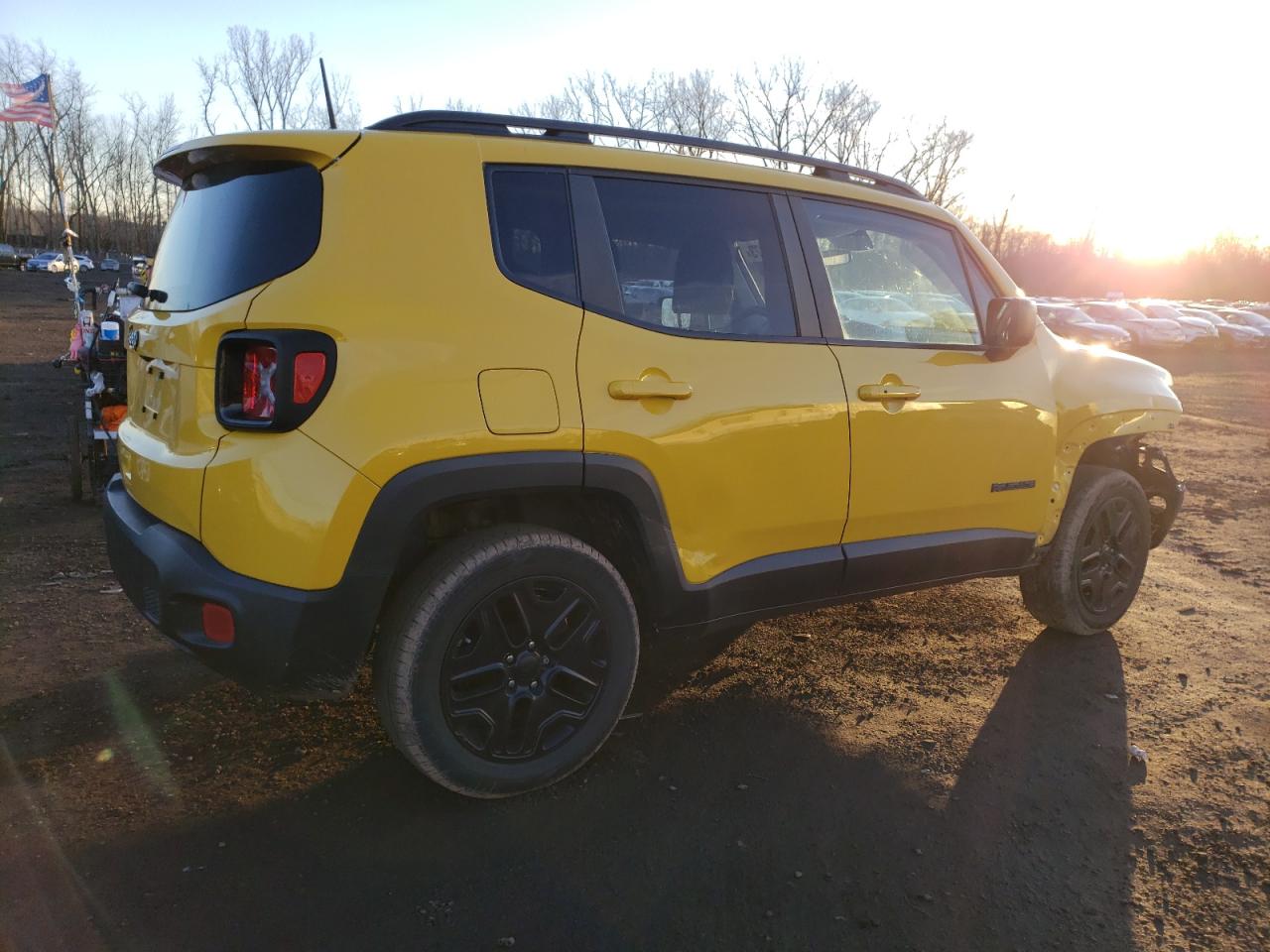 Image 3 of 2018 JEEP RENEGADE SPORT 2018 with VIN ZACCJBAB8JPH95221