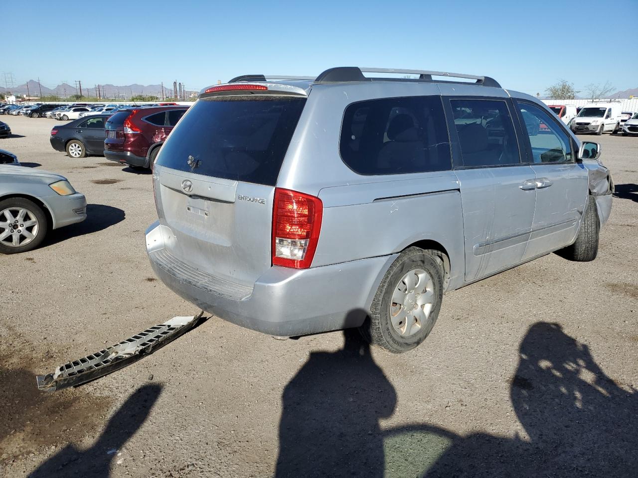 Obraz 3 z 2008 HYUNDAI ENTOURAGE GLS 2008 z VIN KNDMC233086045894