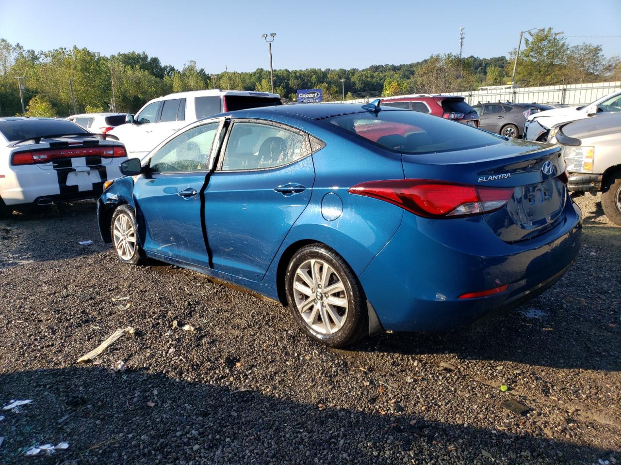 Image 2 of 2015 HYUNDAI ELANTRA SE 2015 with VIN KMHDH4AE0FU351824