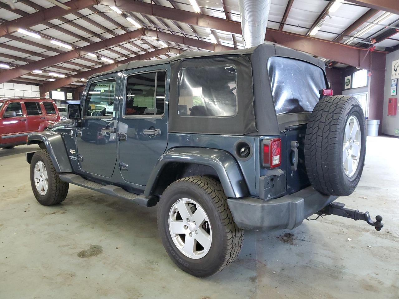 Image 2 of 2007 JEEP WRANGLER SAHARA 2007 with VIN 1J4GA59167L207712