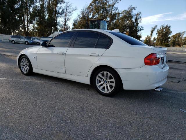 Obraz 2 z 2007 BMW 3 SERIES 328 I SULEV 2007 z VIN WBAVC53557FZ80749