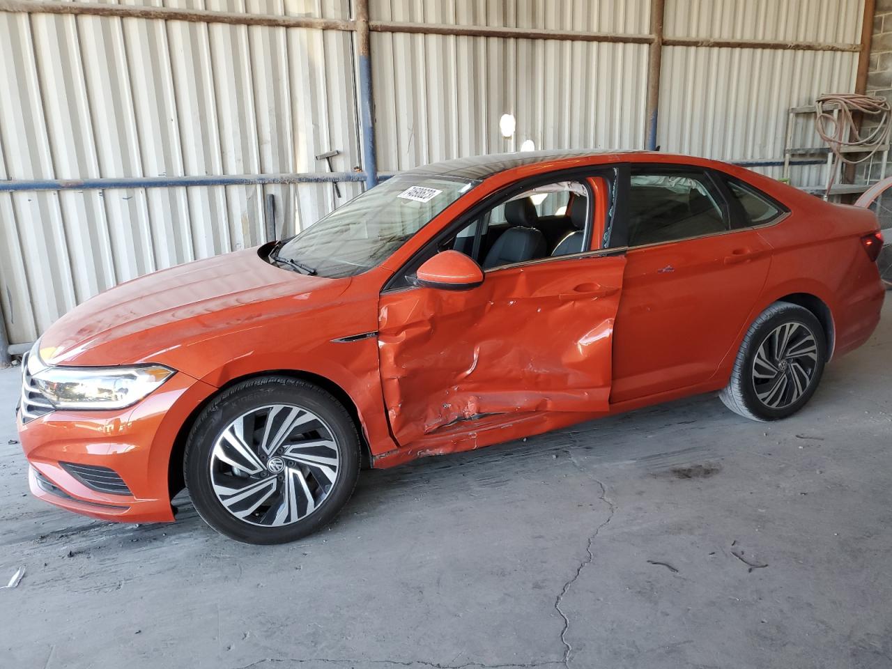 Obraz 1 z 2020 VOLKSWAGEN JETTA SEL 2020 z VIN 3VWEB7BU2LM019902