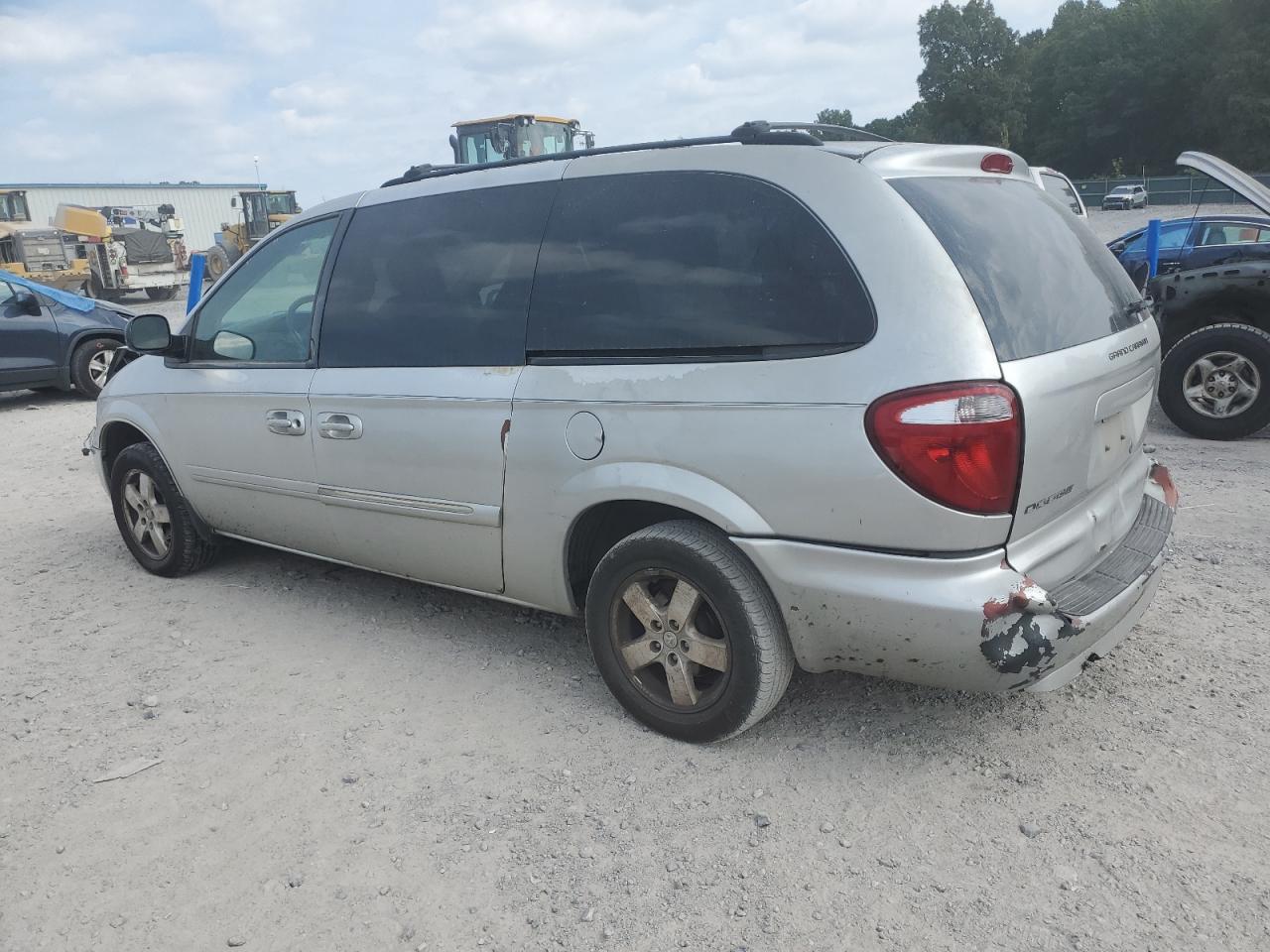 Image 2 of 2006 DODGE GRAND CARAVAN SXT 2006 with VIN 2D4GP44L16R765175