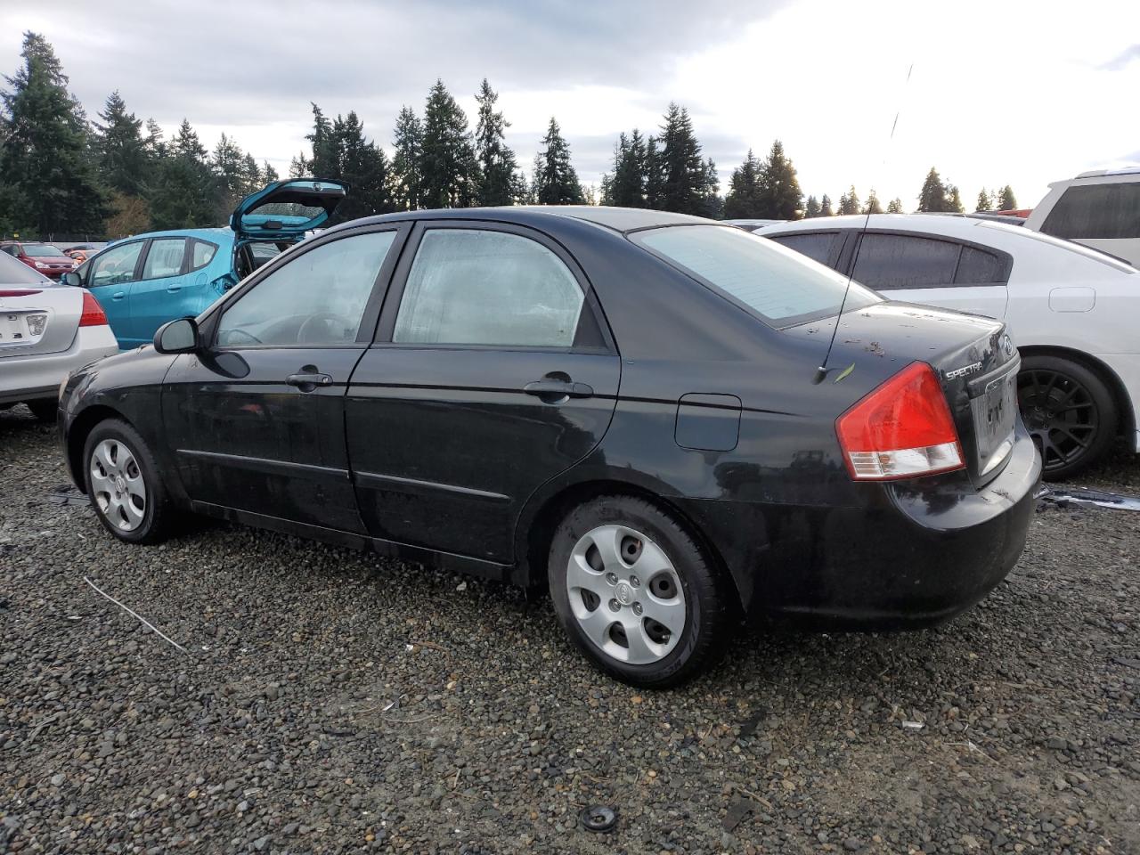 Image 2 of 2008 KIA SPECTRA EX 2008 with VIN KNAFE121485546092