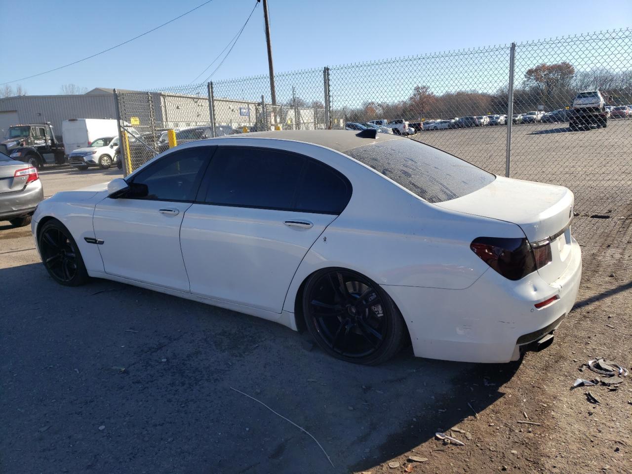 Image 2 of Bmw 740 Li 2012 with VIN WBAKB4C50CC575877
