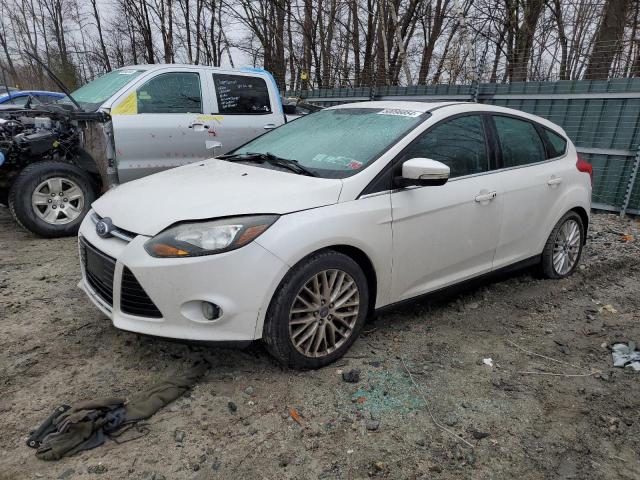 Image 1 of 2014 FORD FOCUS TITANIUM 2014 with VIN 1FADP3N22EL125859