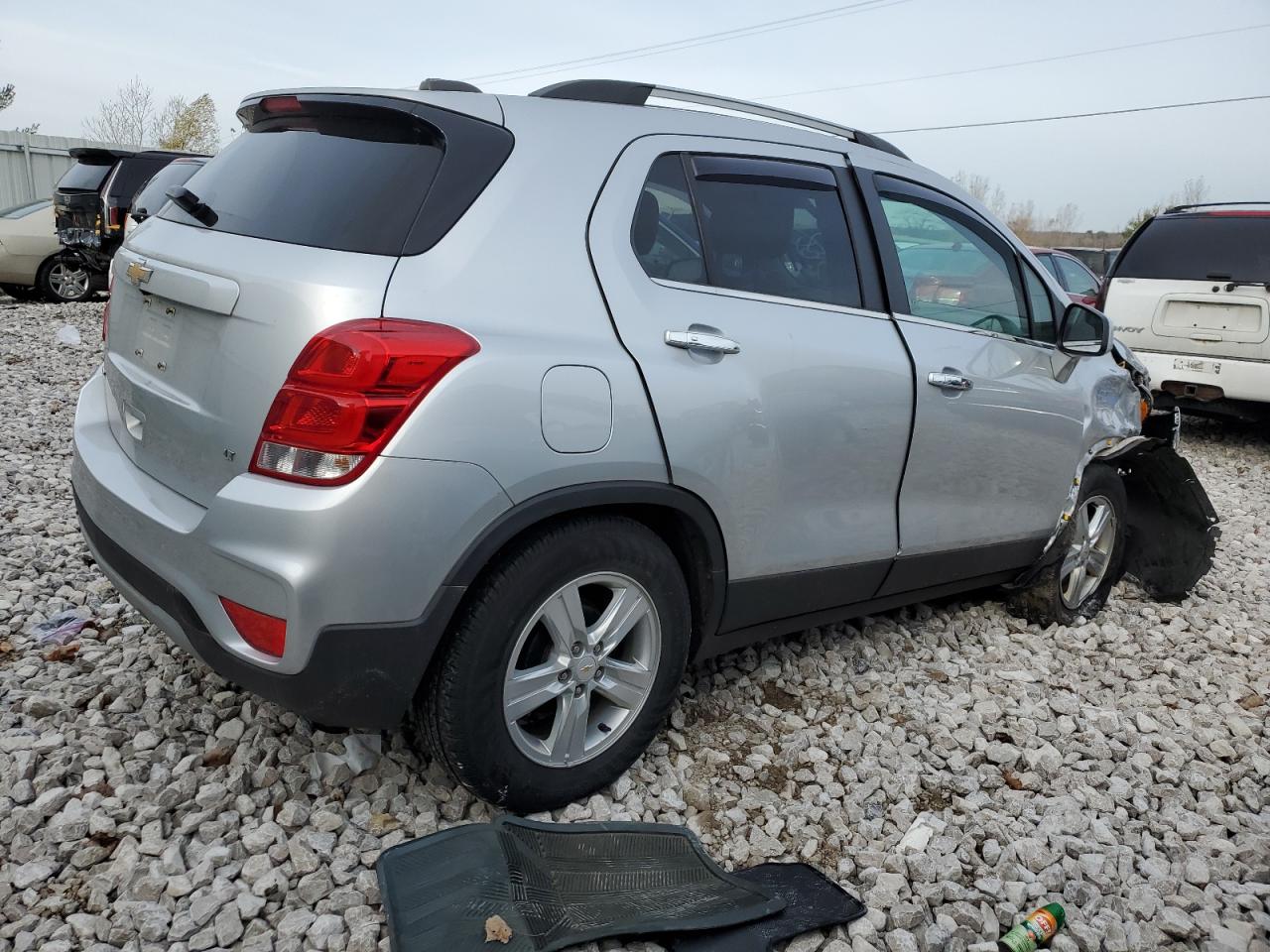 Image 3 of 2018 CHEVROLET TRAX 1LT 2018 with VIN KL7CJLSB0JB681869