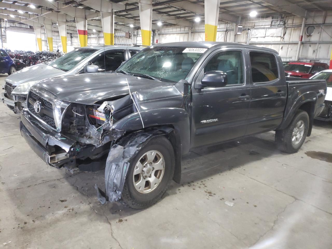 Obraz 1 z 2011 TOYOTA TACOMA DOUBLE CAB 2011 z VIN 3TMLU4EN7BM063108
