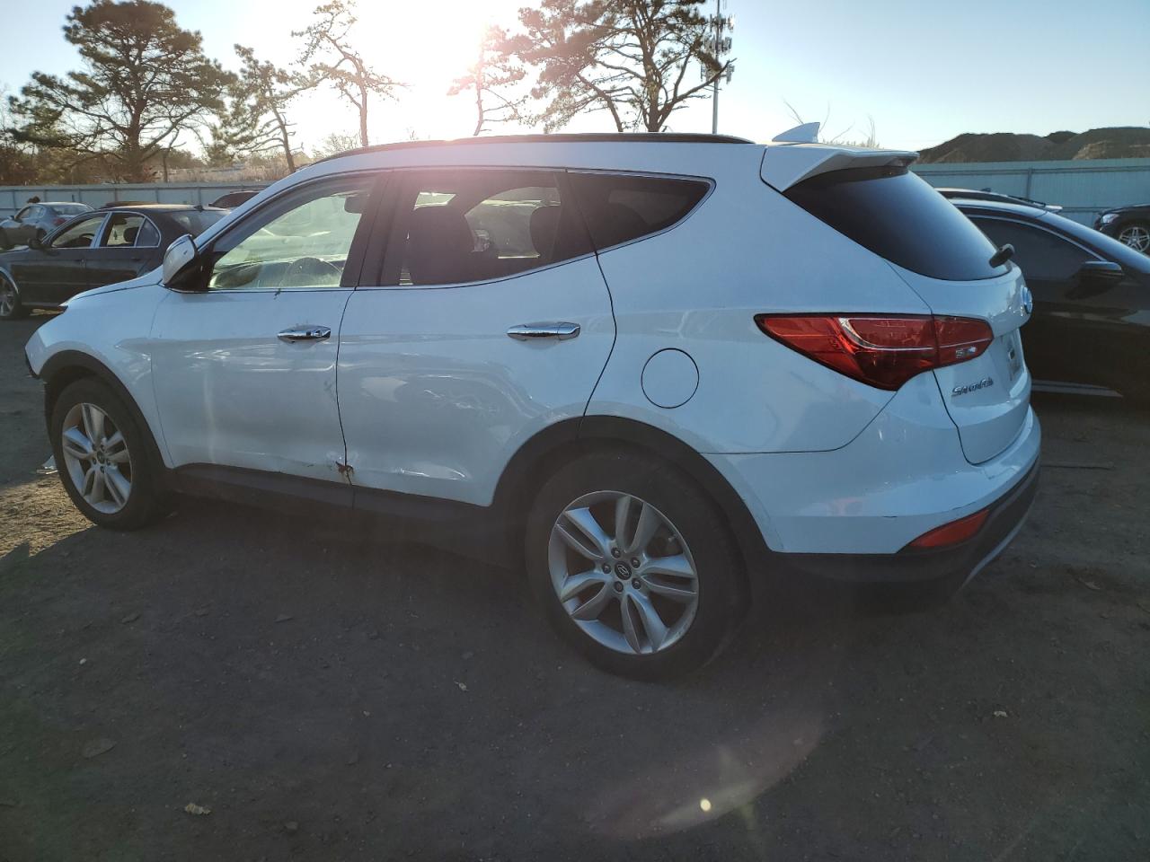Изображение 2 2016 HYUNDAI SANTA FE SPORT  2016 с VIN 5XYZWDLA7GG331163