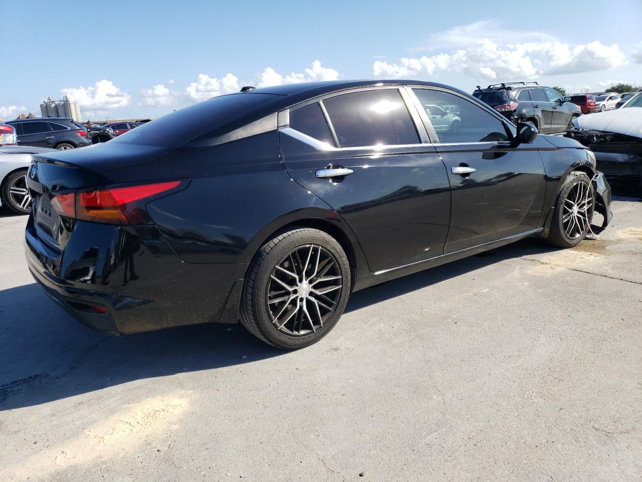 Изображение 3 2019 NISSAN ALTIMA S 2019 с VIN 1N4BL4BV8KN310599