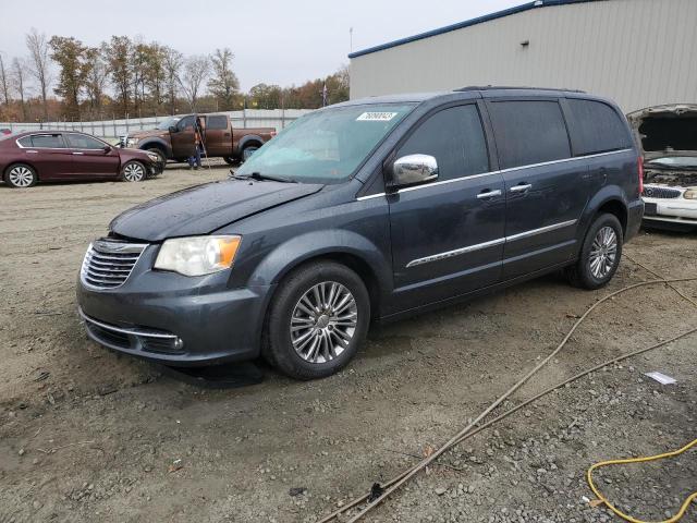 2014 CHRYSLER TOWN & COUNTRY TOURING L 2014 image