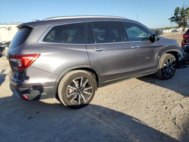 Image 3 of 2020 HONDA PILOT ELITE 2020 with VIN 5FNYF6H00LB039704