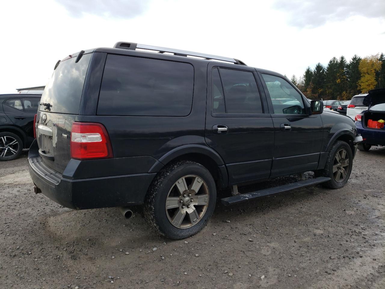 Image 3 of 2010 FORD EXPEDITION LIMITED 2010 with VIN 1FMJU2A53AEB69489