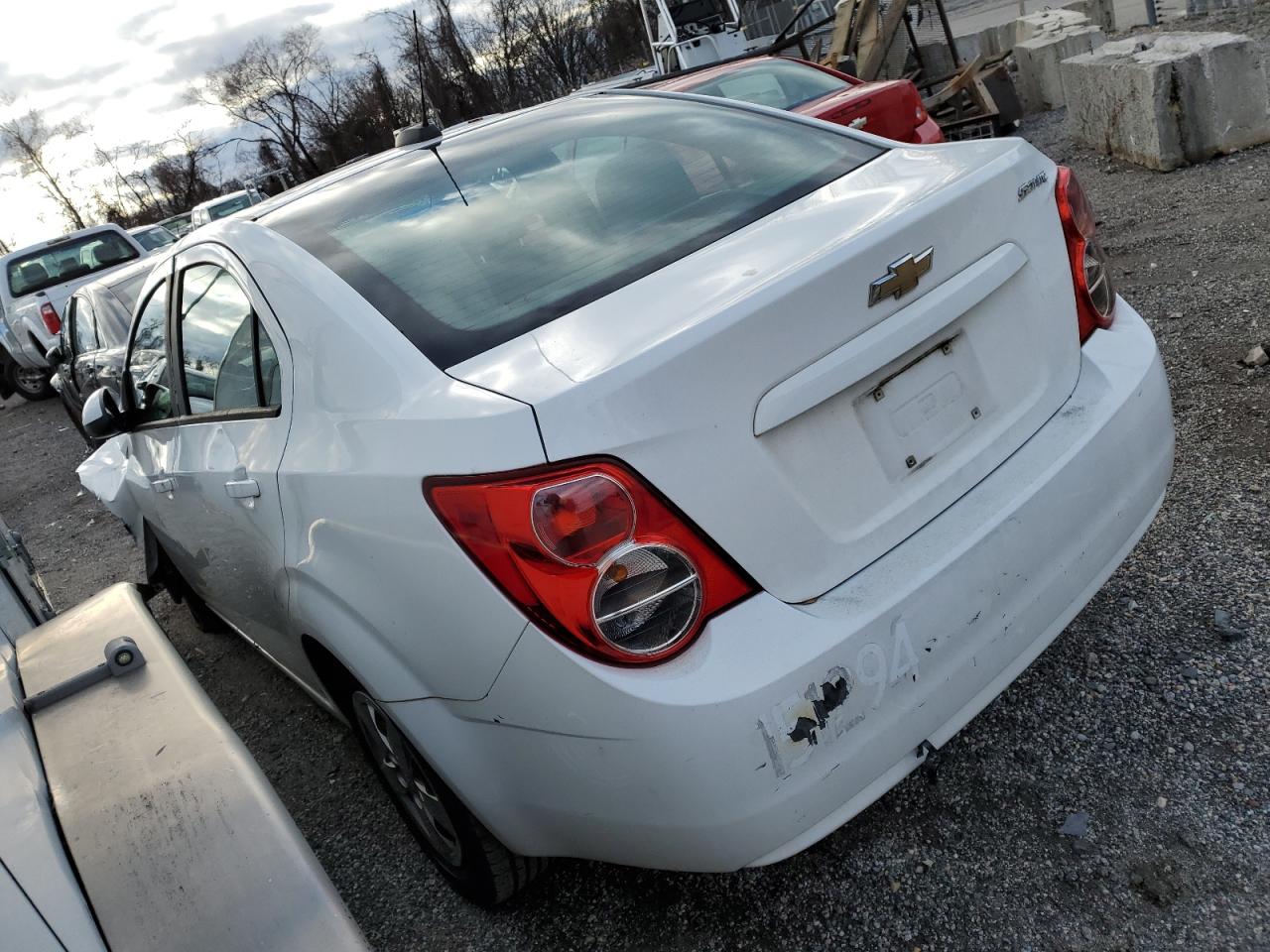 Obraz 2 z 2015 CHEVROLET SONIC LS 2015 z VIN 1G1JA5SG8F4116209