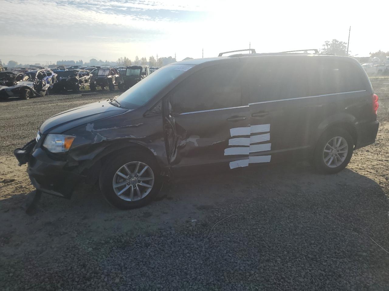 Image 1 of 2019 DODGE GRAND CARAVAN SXT 2019 with VIN 2C4RDGCG3KR519565