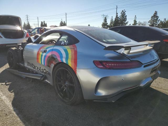 Image 2 of 2018 MERCEDES-BENZ AMG GT R 2018 with VIN WDDYJ7KA2JA015132