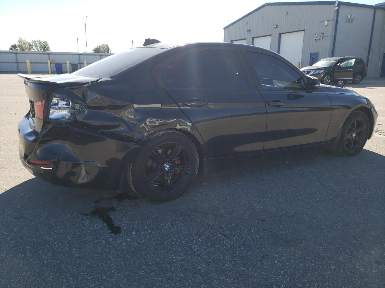 Obraz 3 z 2013 BMW 328 XI SULEV 2013 z VIN WBA3B5C51DF595243