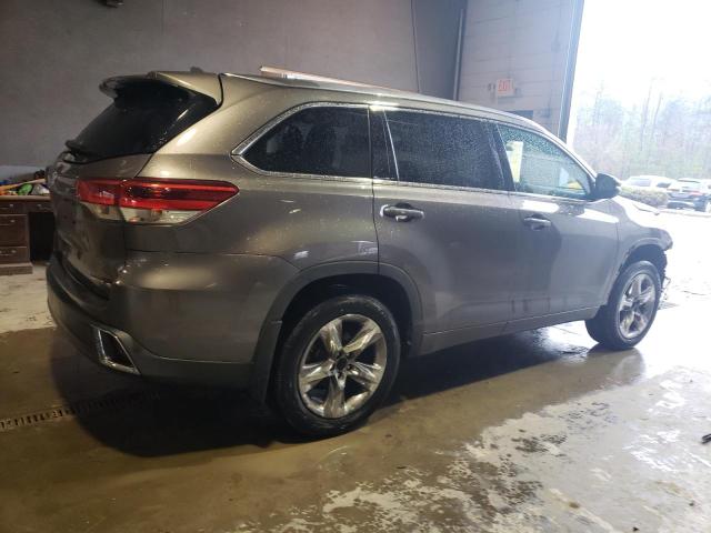 Image 3 of 2019 TOYOTA HIGHLANDER LIMITED 2019 with VIN 5TDDZRFH5KS741432
