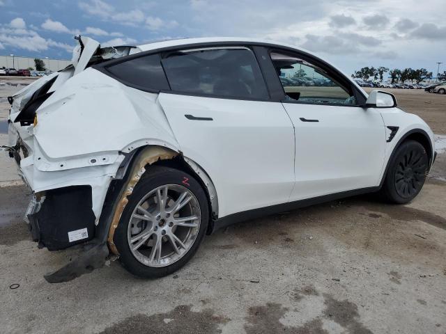Image 3 of 2021 TESLA MODEL Y  2021 with VIN 5YJYGDEE0MF285784