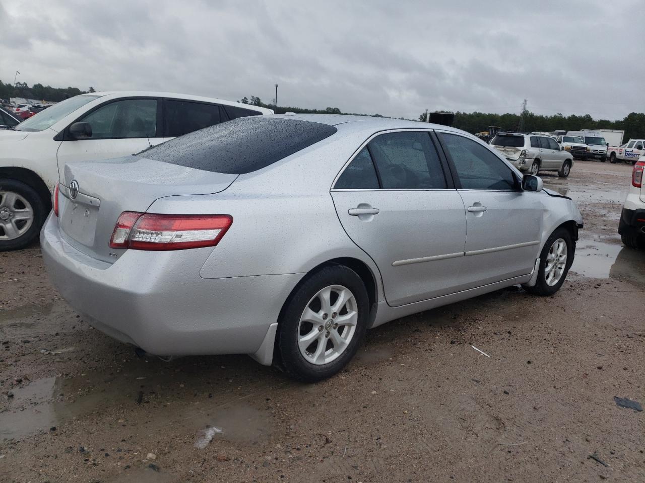 Изображение 3 2011 TOYOTA CAMRY BASE 2011 с VIN 4T1BF3EK9BU141420
