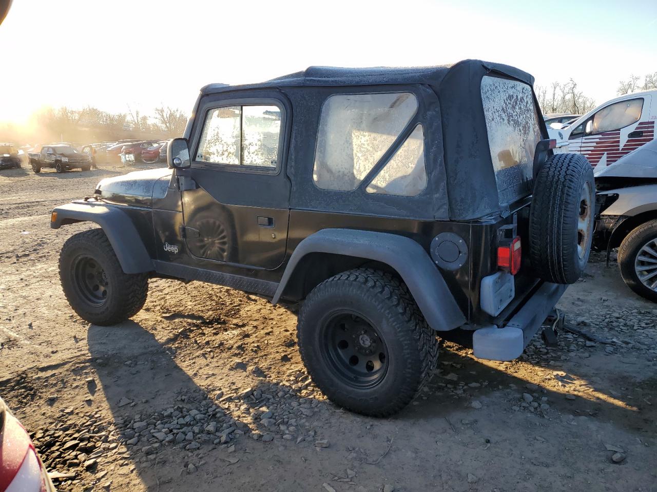 Image 2 of 1998 JEEP WRANGLER / TJ SPORT 1998 with VIN 1J4FY19SXWP709087