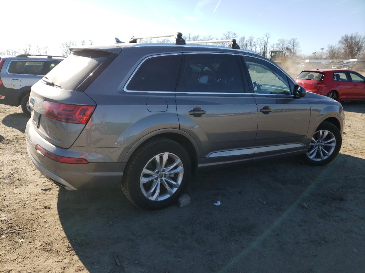 Изображение 3 2017 AUDI Q7 PREMIUM 2017 с VIN WA1AHAF73HD042409