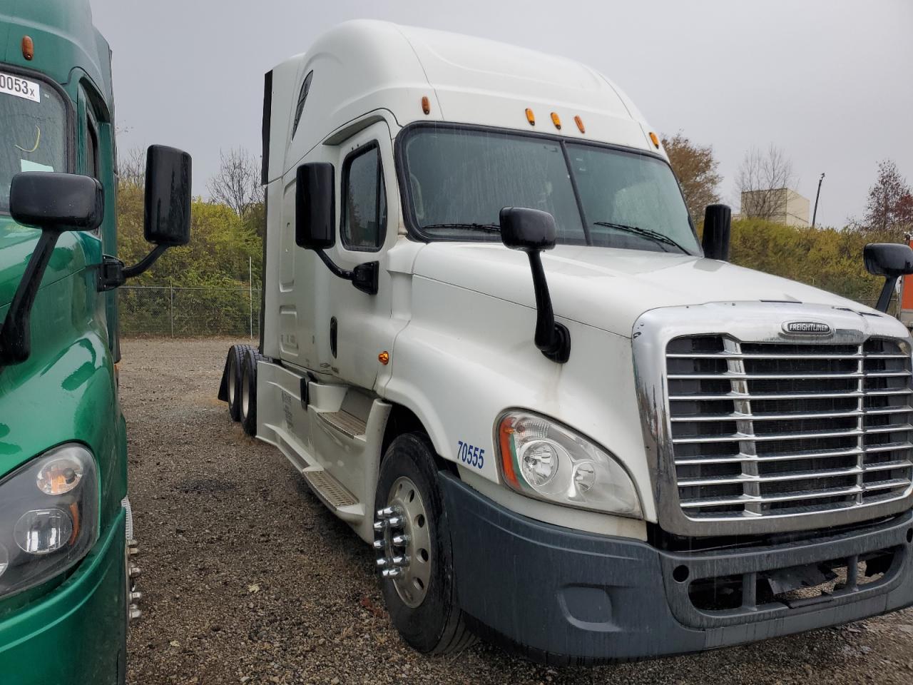 2015 FREIGHTLINER CASCADIA 125  2015 image