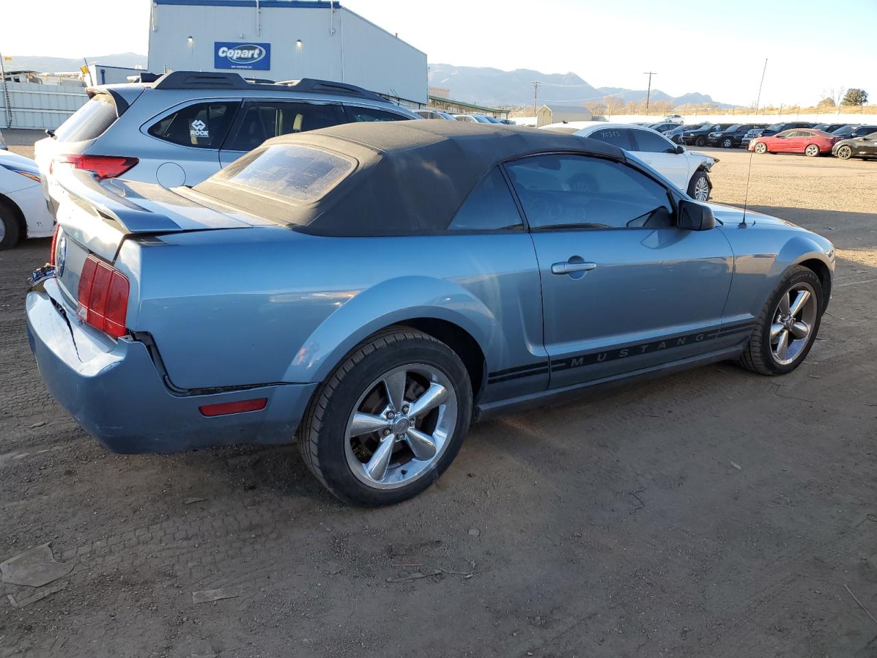 Image 3 of 2005 FORD MUSTANG  2005 with VIN 1ZVFT84N955250320