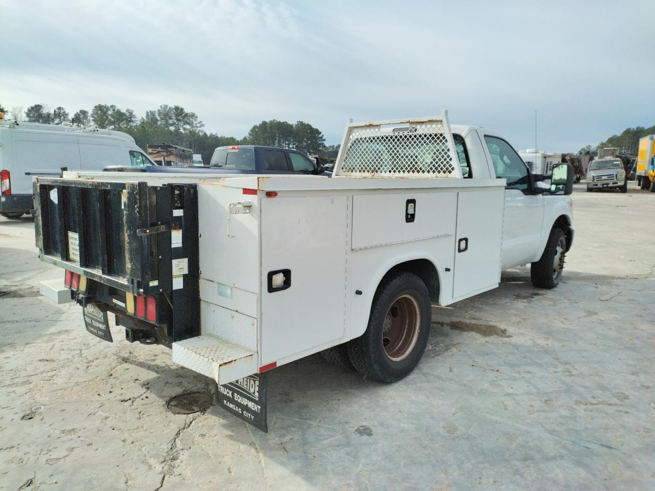 Изображение 3 2015 FORD F350 SUPER DUTY 2015 с VIN 1FDRF3G69FEB06701