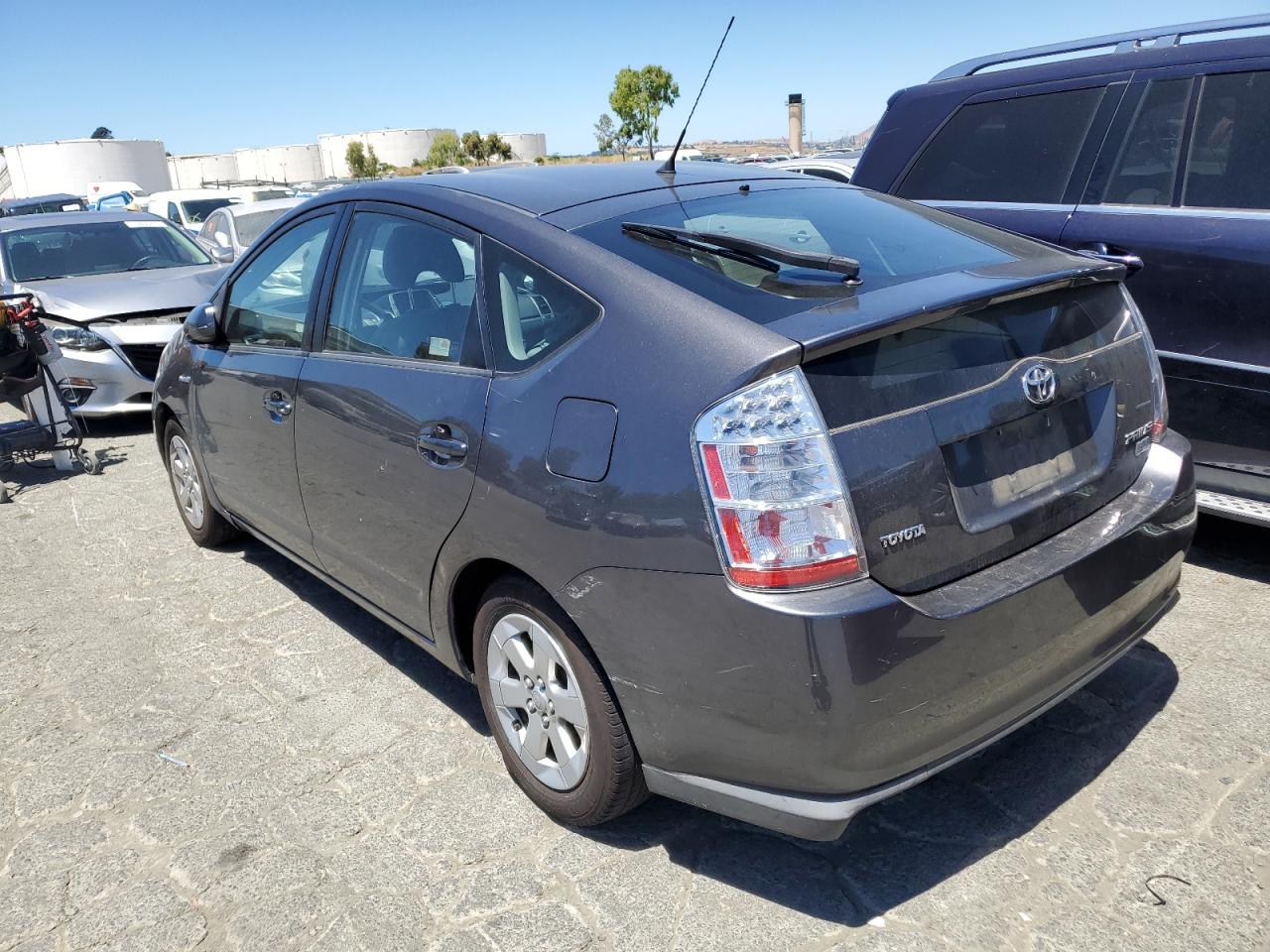 Image 2 of 2009 TOYOTA PRIUS  2009 with VIN JTDKB20U893465624