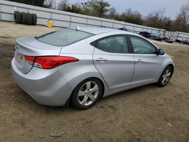 Image 3 of 2013 HYUNDAI ELANTRA GLS 2013 with VIN 5NPDH4AE2DH400145