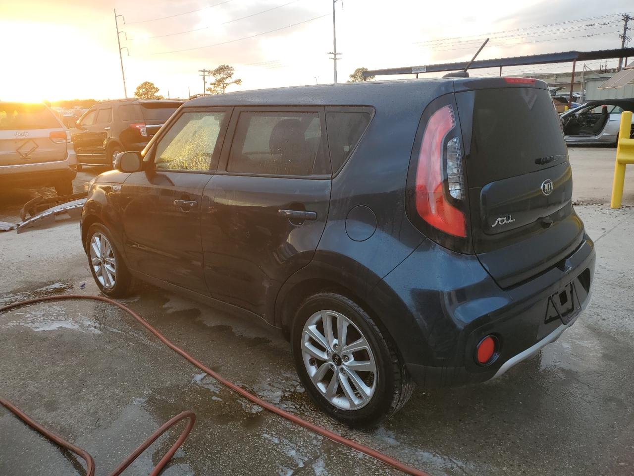Image 2 of 2017 KIA SOUL + 2017 with VIN KNDJP3A51H7450478