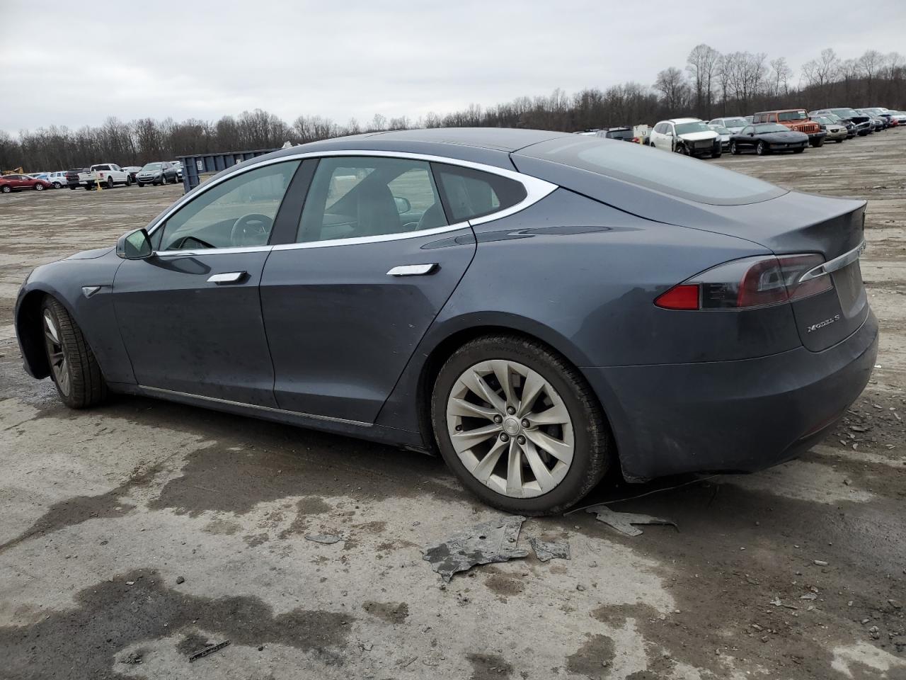 Image 2 of 2016 TESLA MODEL S  2016 with VIN 5YJSA1E27GF149233