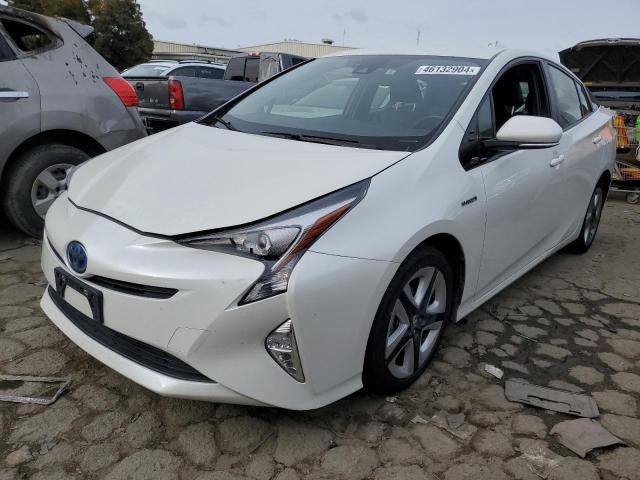 Image 1 of 2016 TOYOTA PRIUS  2016 with VIN JTDKARFUXG3002027