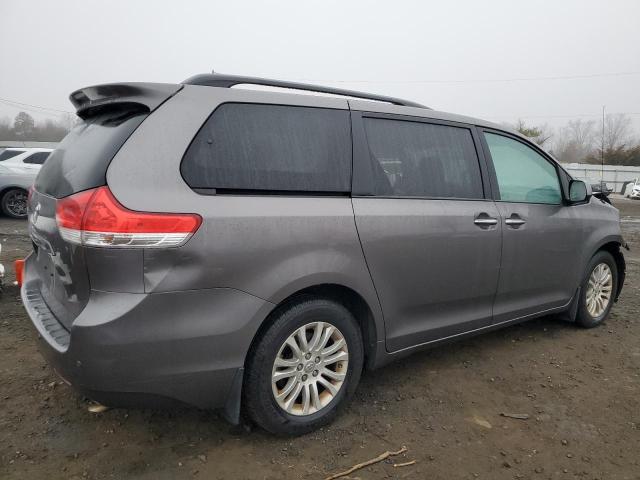 Image 3 of 2014 TOYOTA SIENNA XLE 2014 with VIN 5TDYK3DC1ES408224