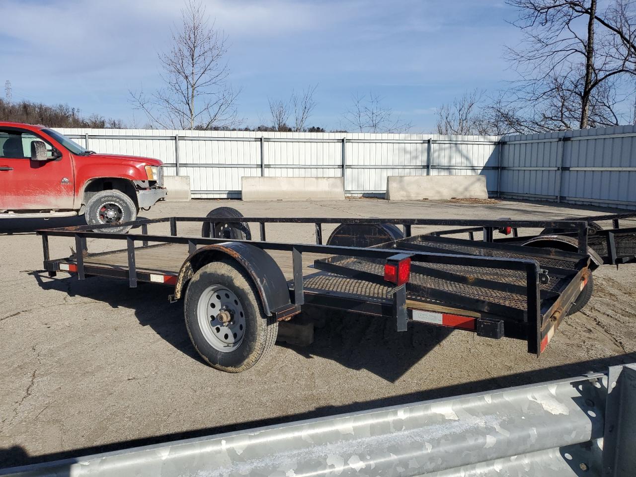 Image 3 of 2013 QUAL TRAILER 2013 with VIN 550FB1417DS004571