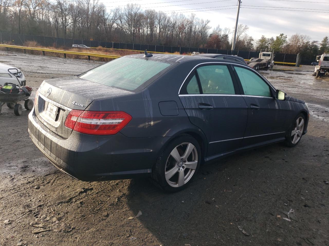 Obraz 3 z 2011 MERCEDES-BENZ E 350 4MATIC 2011 z VIN WDDHF8HB6BA363041
