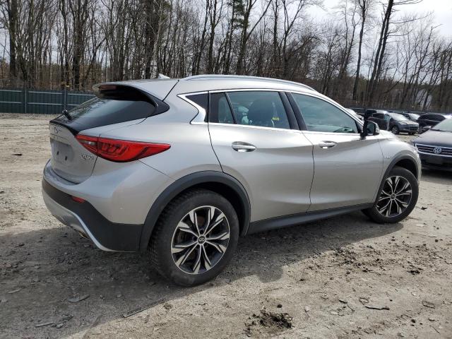 Image 3 of 2018 INFINITI QX30 BASE 2018 with VIN SJKCH5CR2JA057337