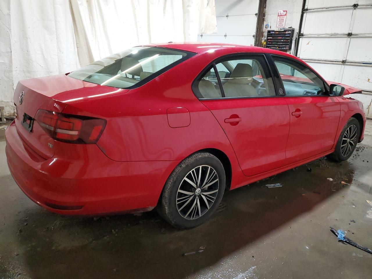 Image 3 of 2018 VOLKSWAGEN JETTA SE 2018 with VIN 3VWDB7AJ6JM222288