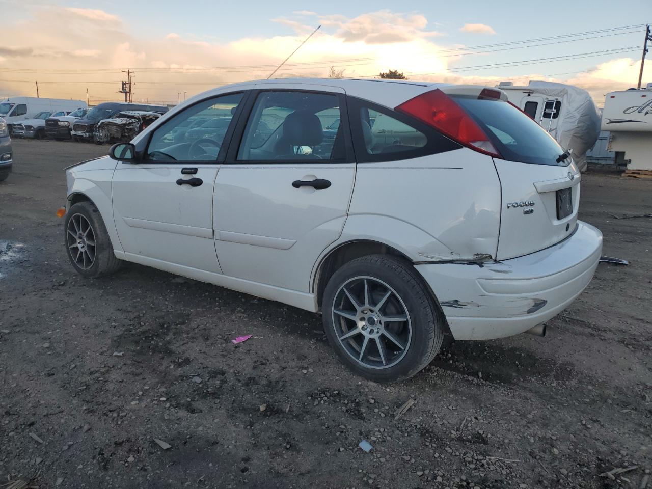 Изображение 2 2006 FORD FOCUS ZX5 2006 с VIN 1FAHP37N66W179982