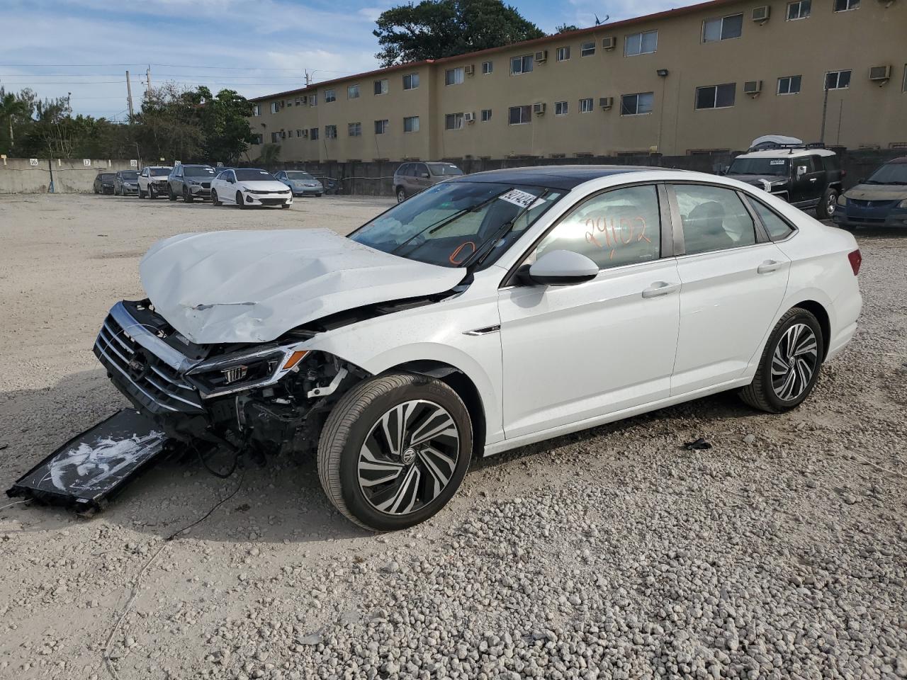Image 1 of 2020 VOLKSWAGEN JETTA SEL 2020 with VIN 3VWEB7BU7LM011259